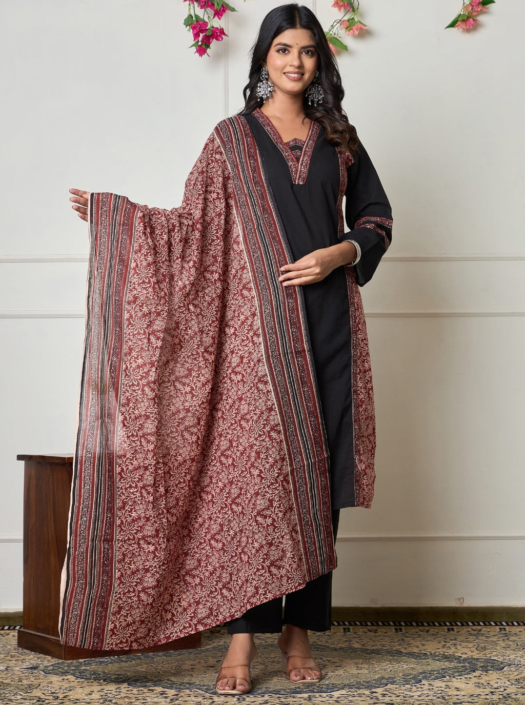 Elegant Black Cotton Printed Kurta Set with Maroon Dupatta