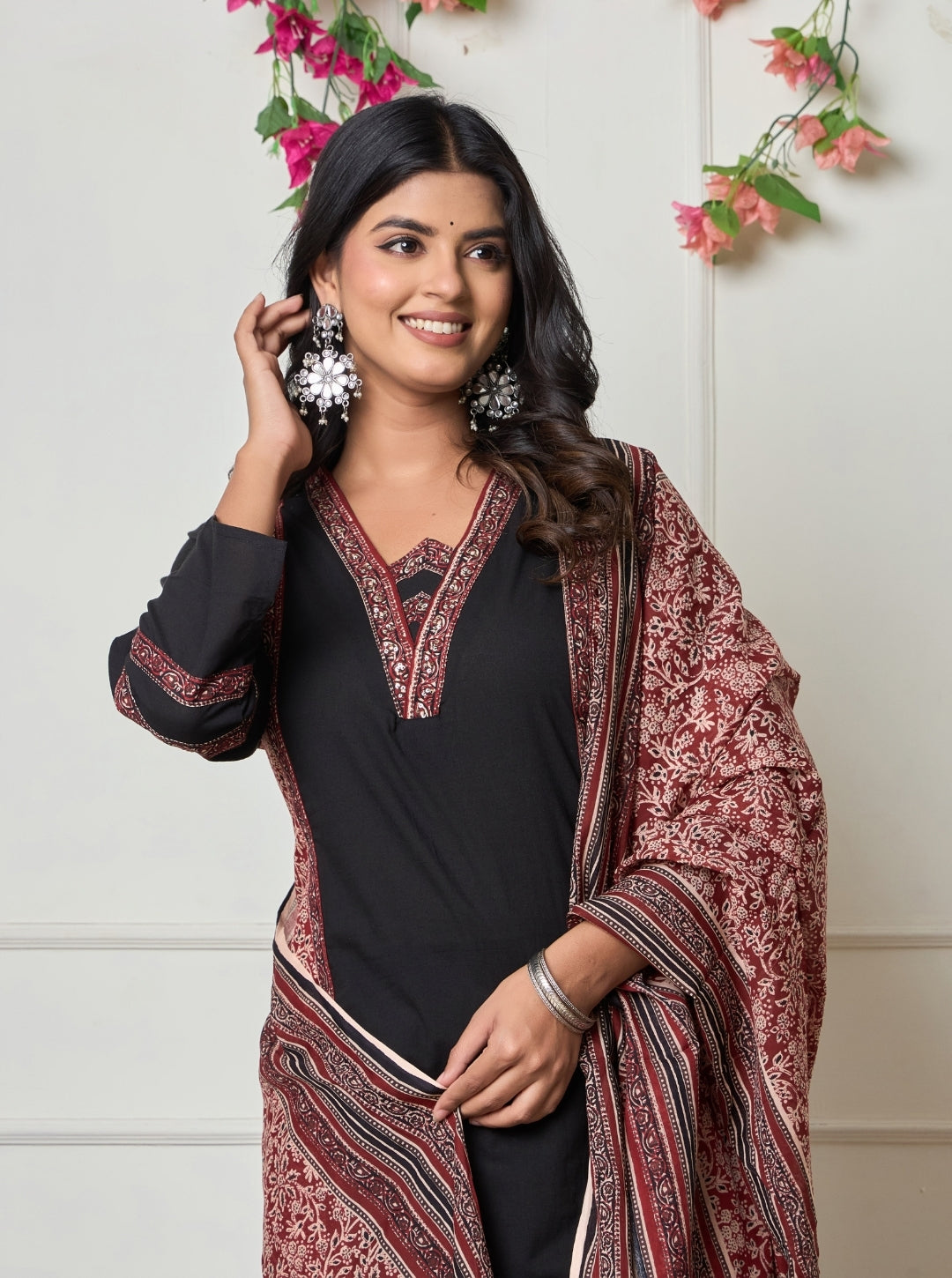 Elegant Black Cotton Printed Kurta Set with Maroon Dupatta