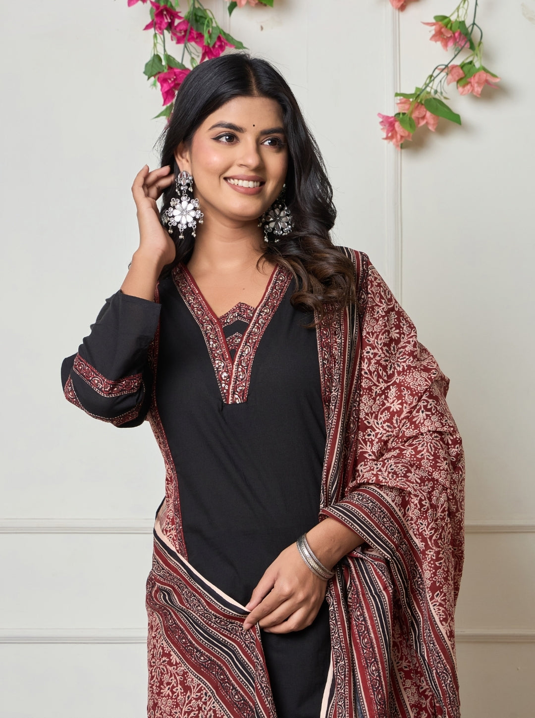 Elegant Black Cotton Printed Kurta Set with Maroon Dupatta