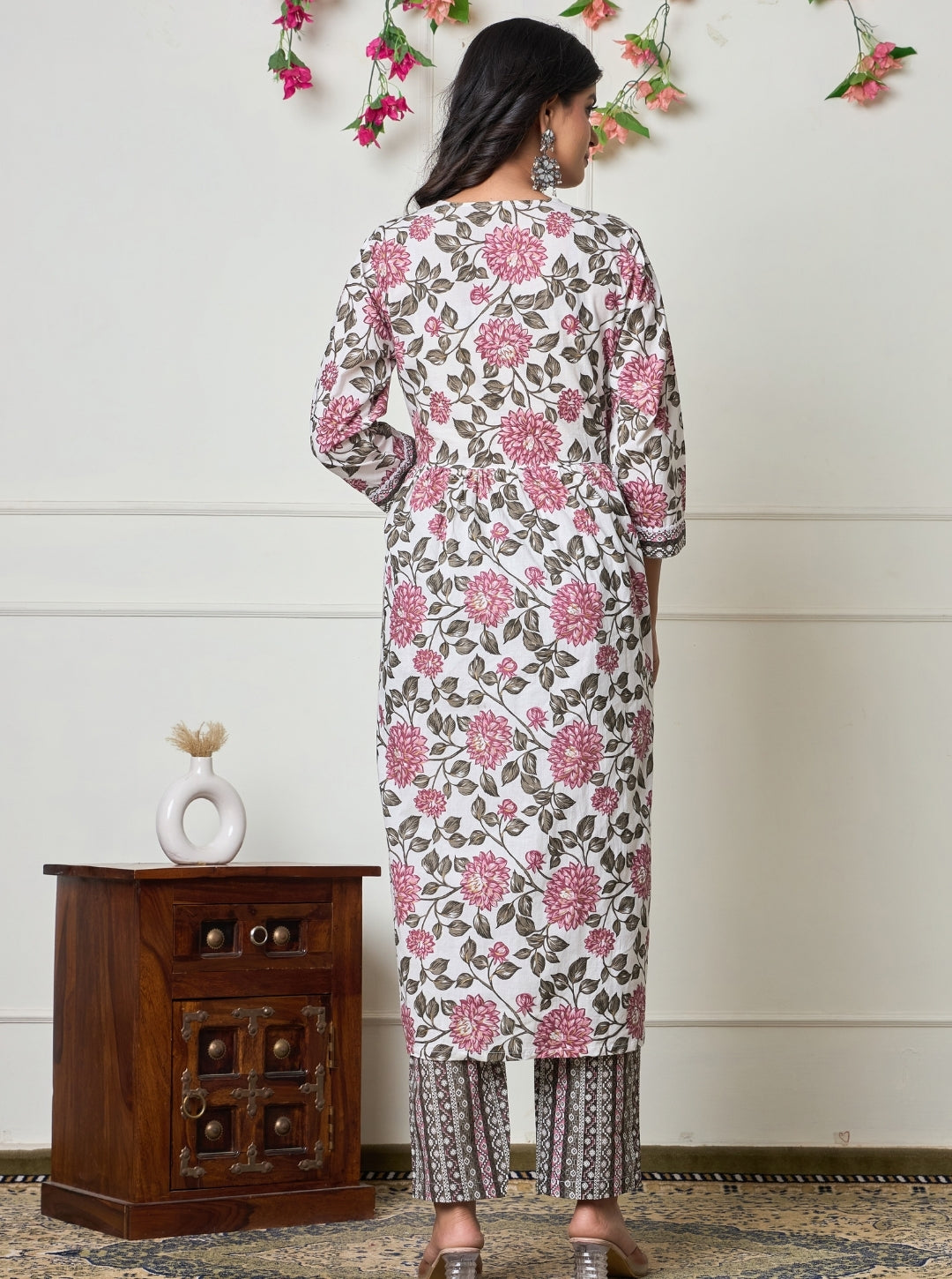 Elegant White Floral Printed Anarkali Kurta Set with Dupatta – Ethnic Wear for Women