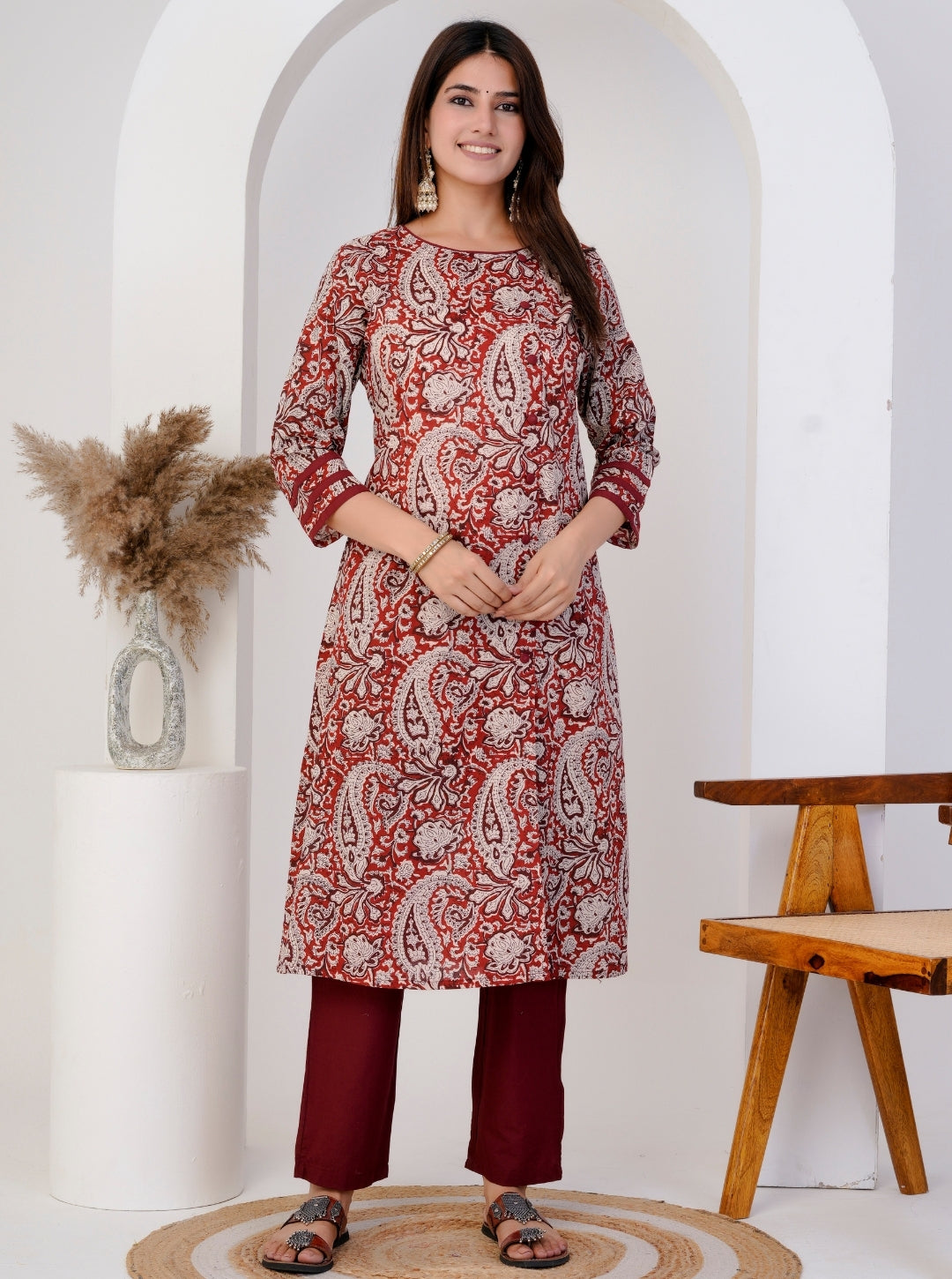 Women’s Rust Red Paisley Print Cotton Kurta Set with Straight Pants