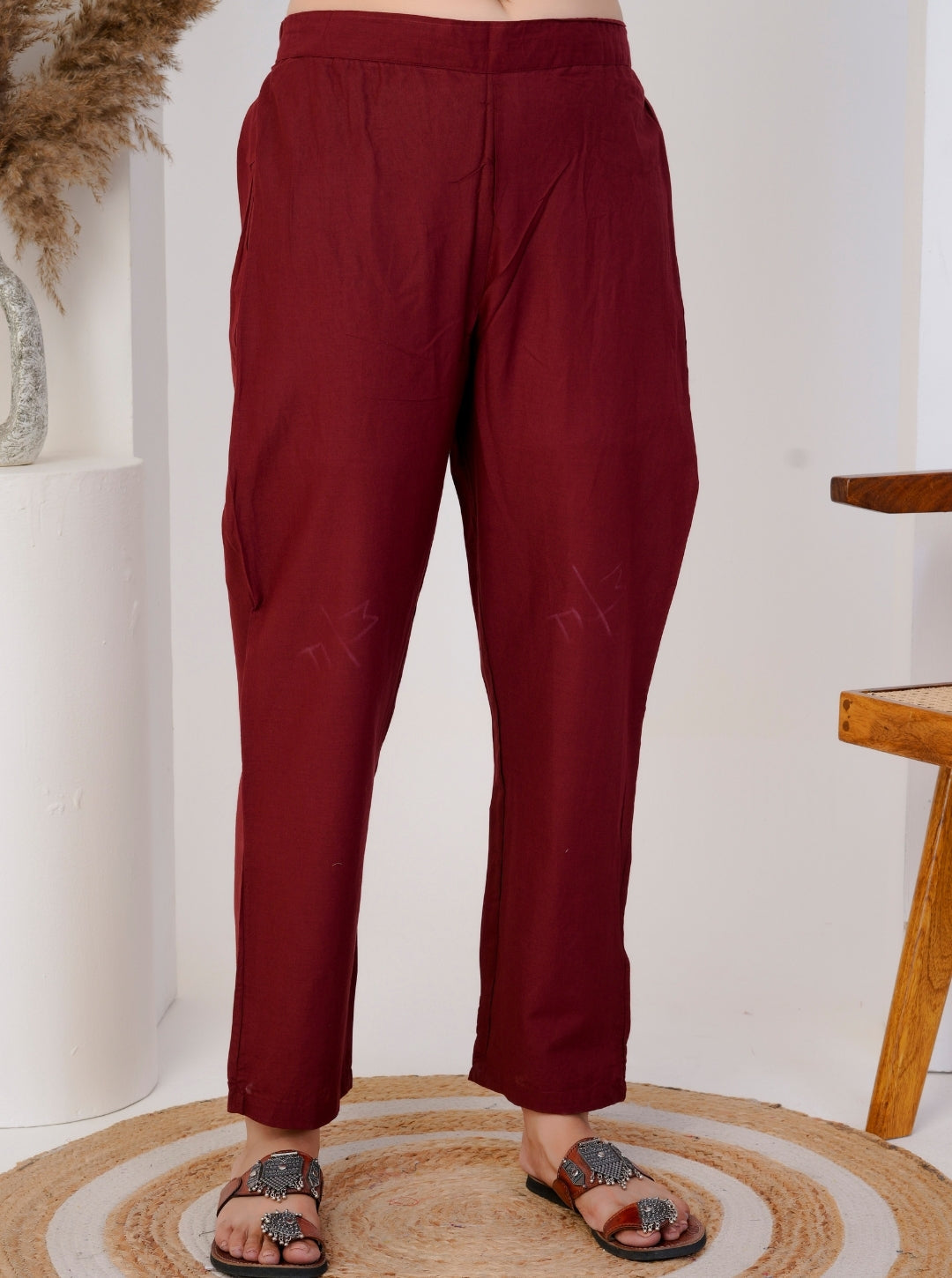 Women’s Rust Red Paisley Print Cotton Kurta Set with Straight Pants