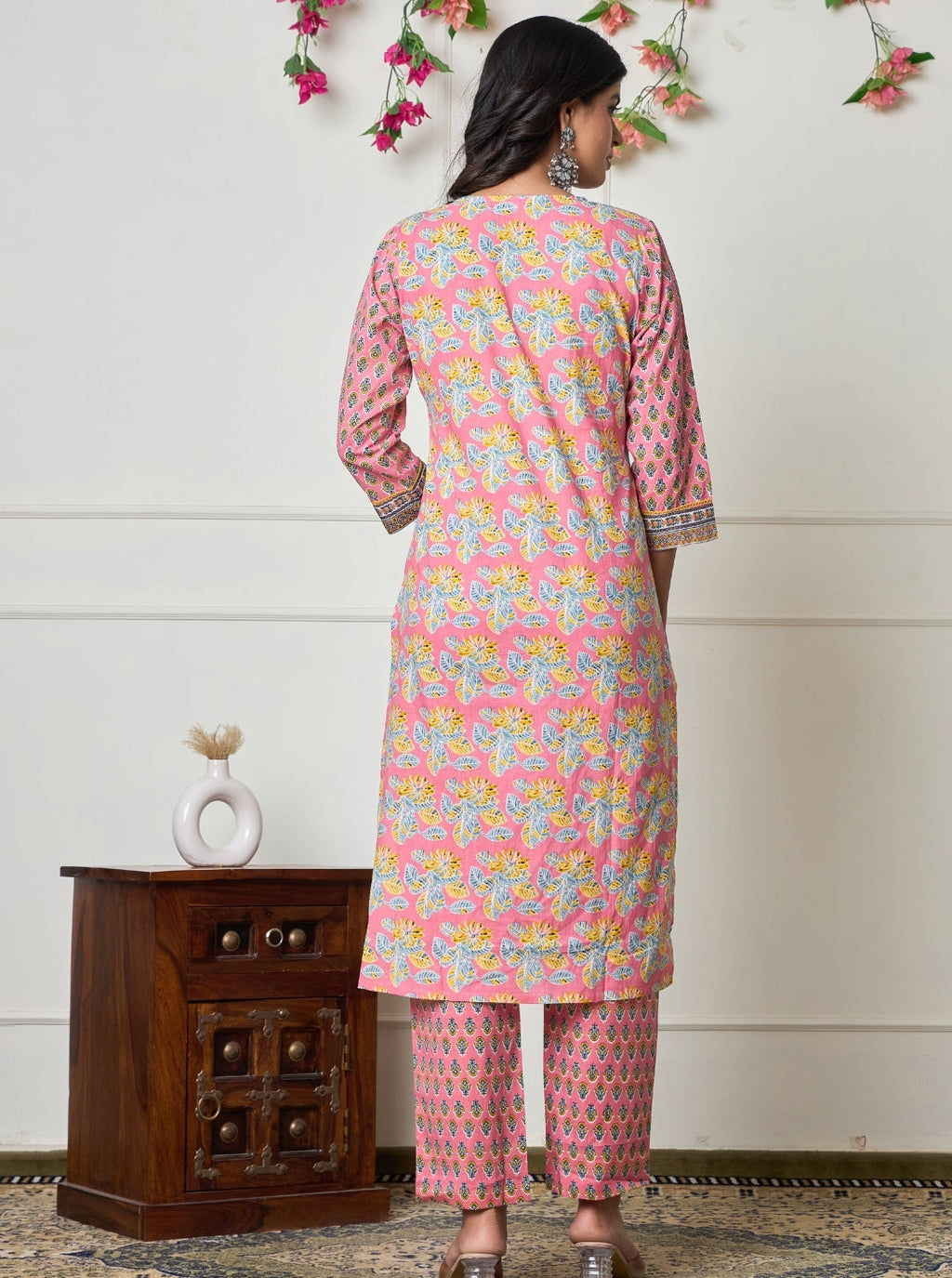 Elegant Pink Floral Printed Cotton Kurta Set with Dupatta for Women
