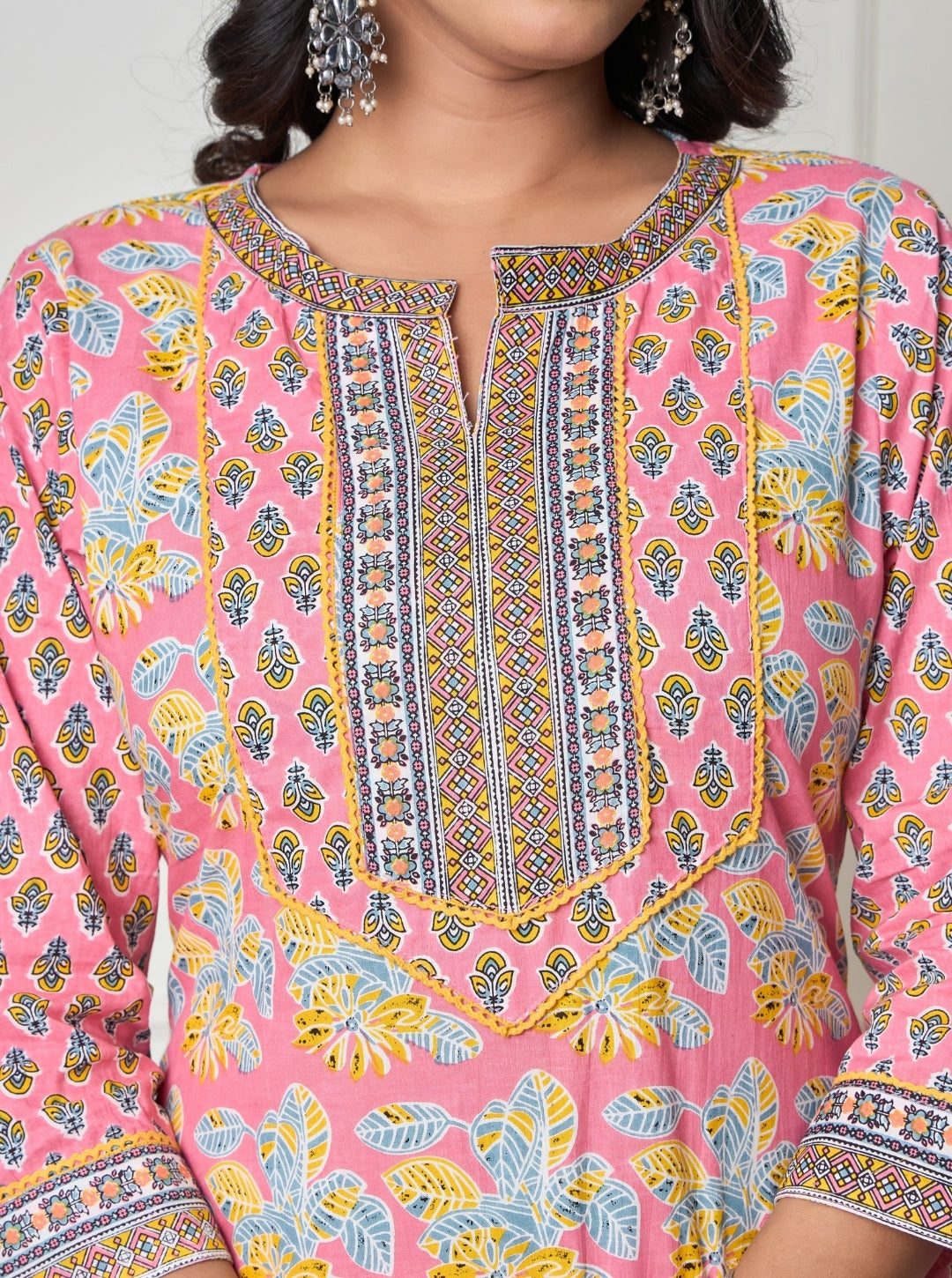 Elegant Pink Floral Printed Cotton Kurta Set with Dupatta for Women