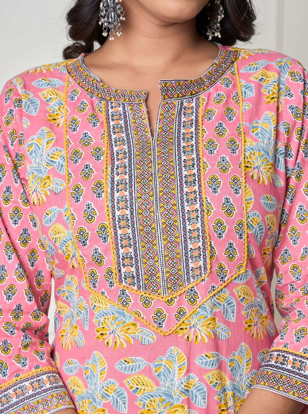 Elegant Pink Floral Printed Cotton Kurta Set with Dupatta for Women